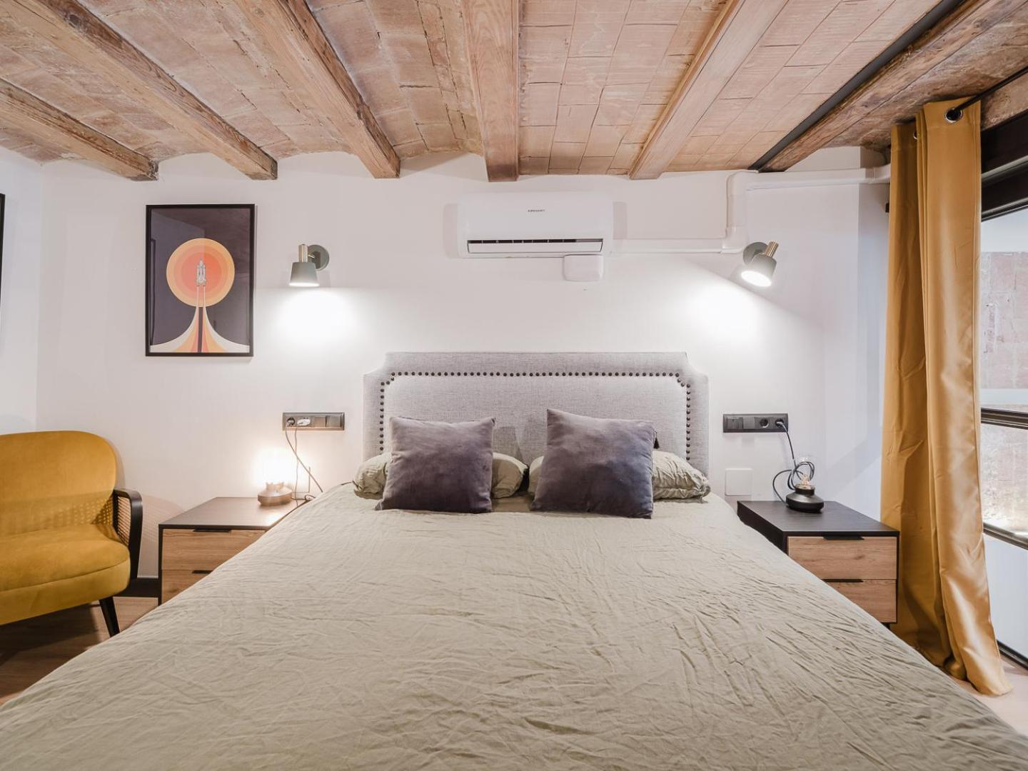 Luxury 2 Story Near Passeig De Gracia