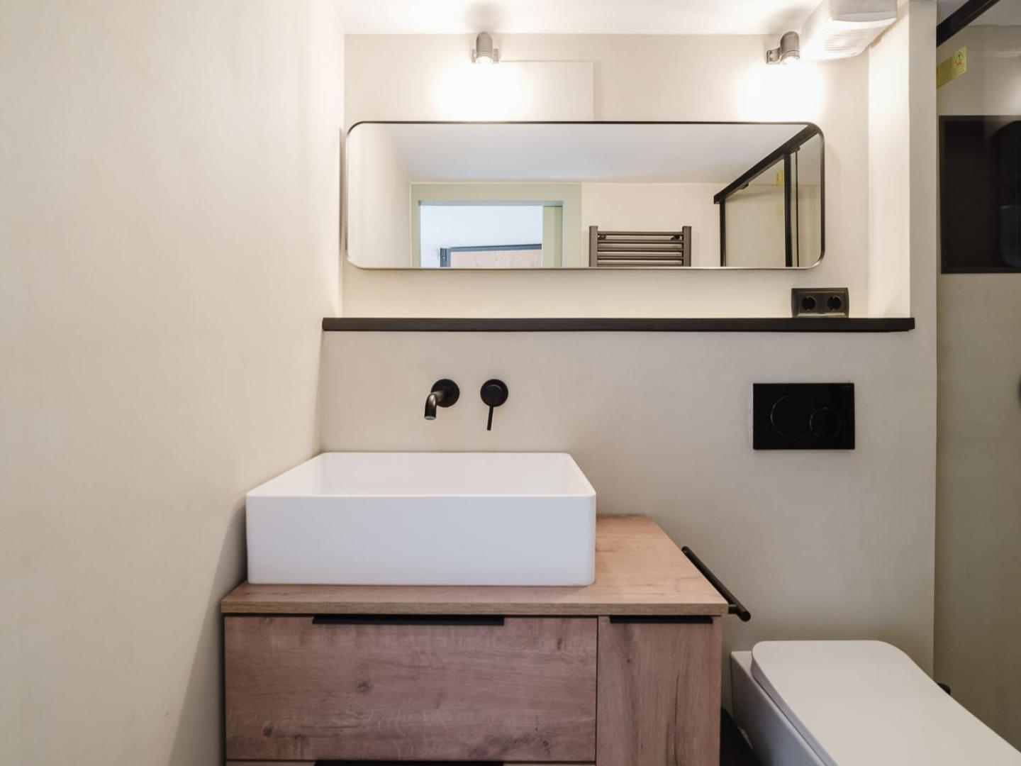 Luxury 2 Story Near Passeig De Gracia Appartement Barcelone